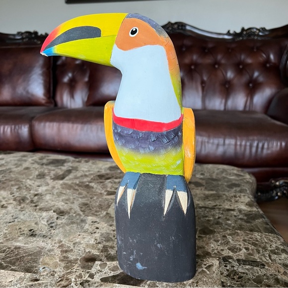 Hand Painted Carved Wooden Toucan Tropical Bird Parrot - Picture 2 of 5